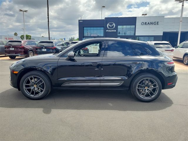 2024 Porsche Macan T