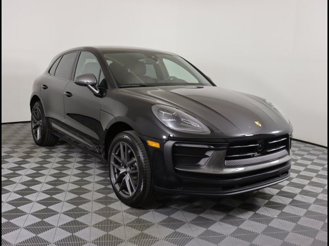 2024 Porsche Macan T