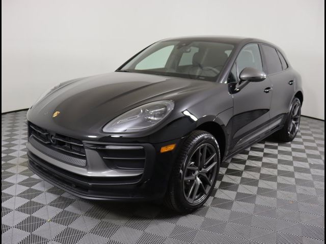 2024 Porsche Macan T