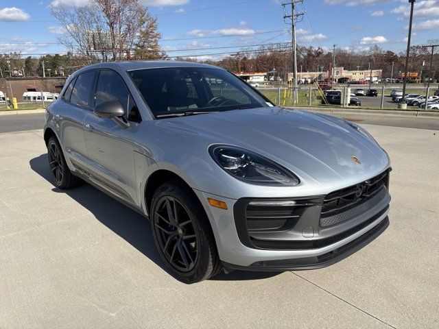 2024 Porsche Macan T