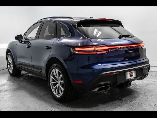 2024 Porsche Macan T