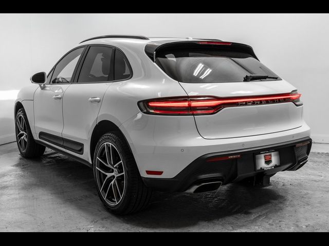 2024 Porsche Macan T