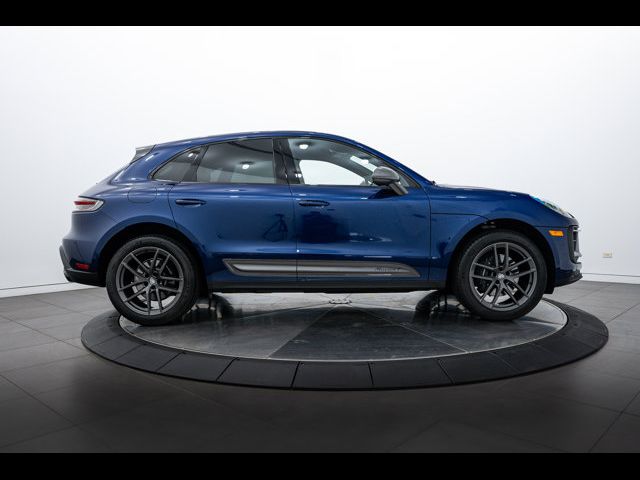 2024 Porsche Macan T