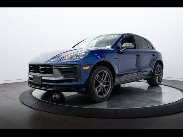 2024 Porsche Macan T