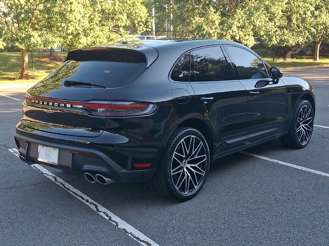 2024 Porsche Macan T
