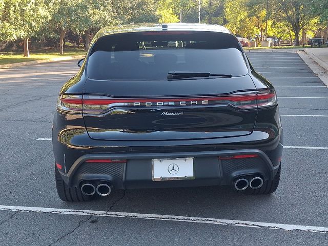 2024 Porsche Macan T