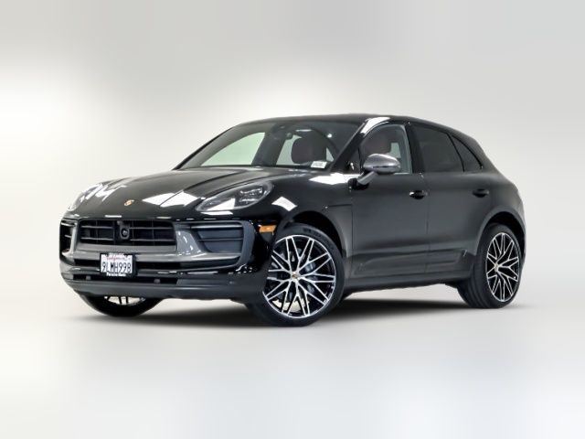 2024 Porsche Macan T