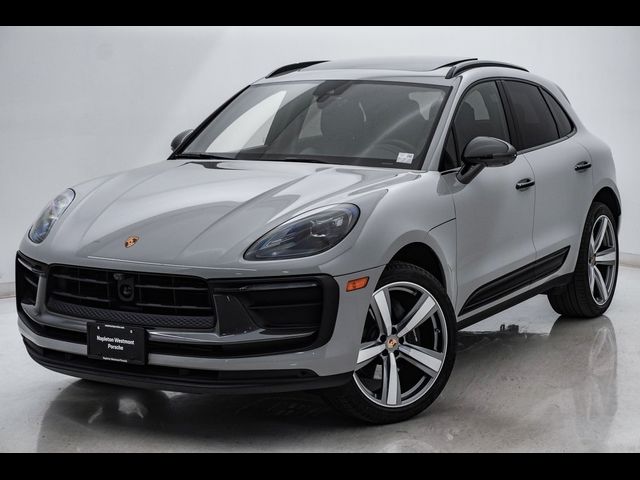 2024 Porsche Macan Base