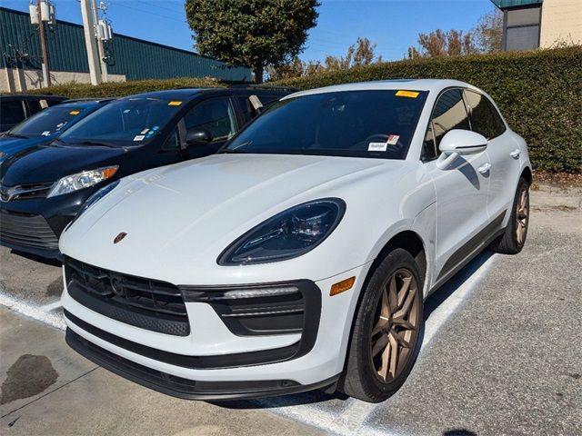 2024 Porsche Macan T