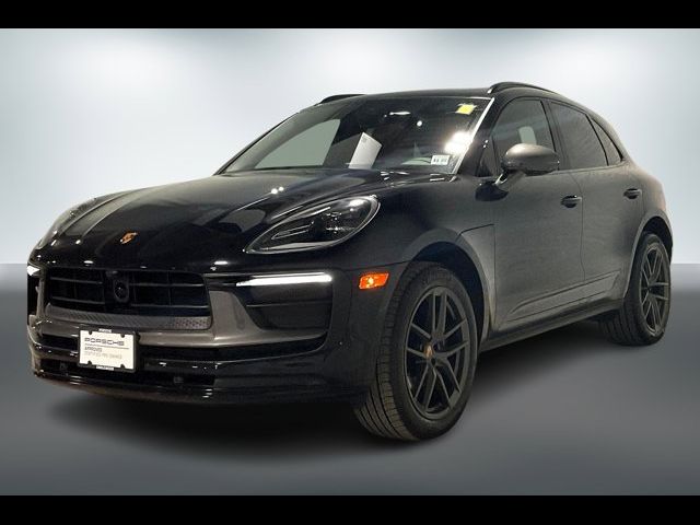 2024 Porsche Macan T