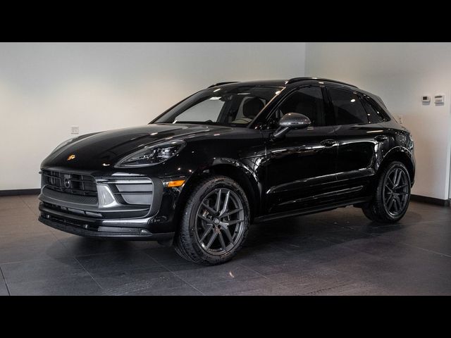 2024 Porsche Macan T