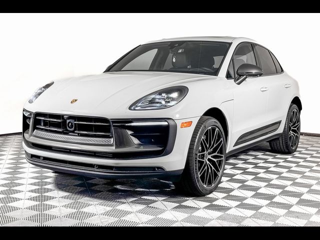 2024 Porsche Macan T