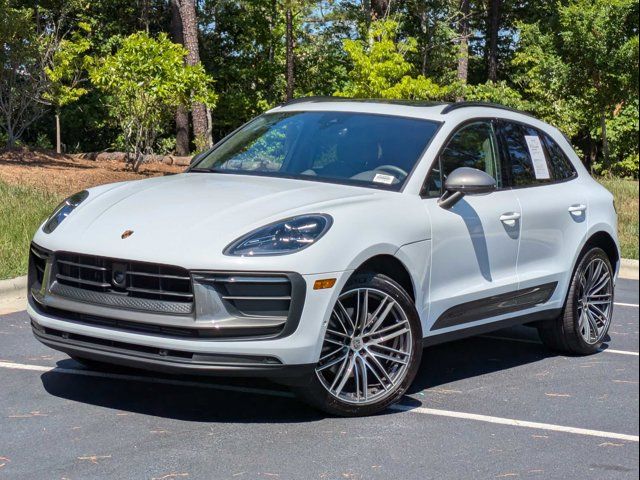 2024 Porsche Macan T