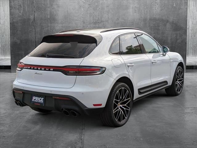 2024 Porsche Macan T