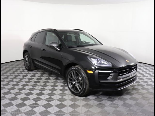 2024 Porsche Macan T