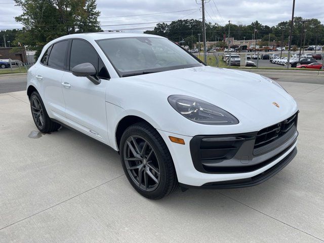 2024 Porsche Macan T