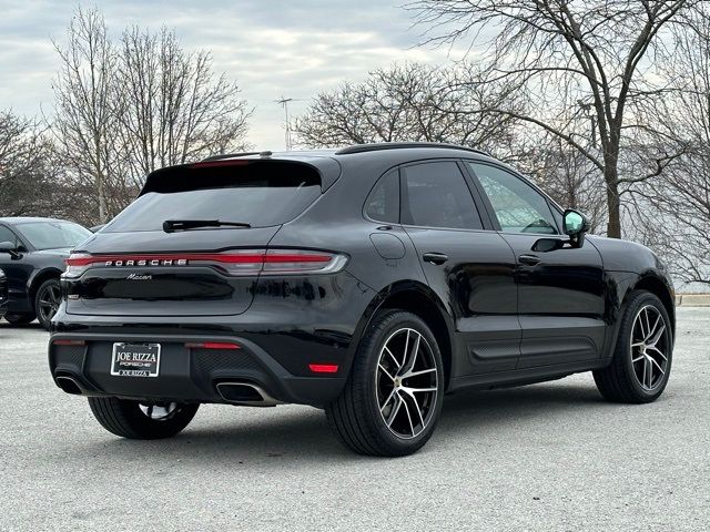 2024 Porsche Macan T