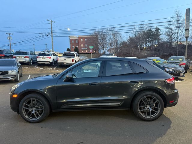 2024 Porsche Macan T