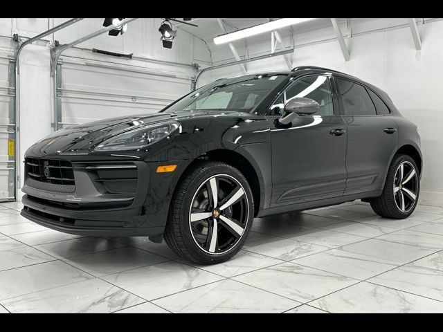 2024 Porsche Macan T