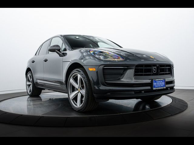 2024 Porsche Macan T