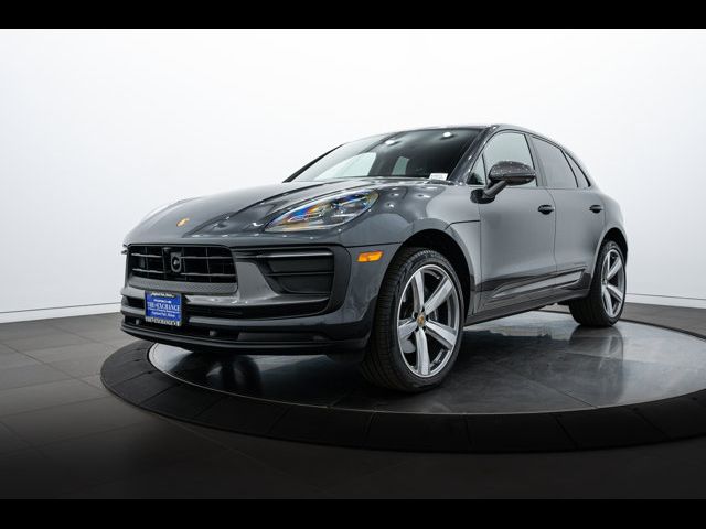 2024 Porsche Macan T