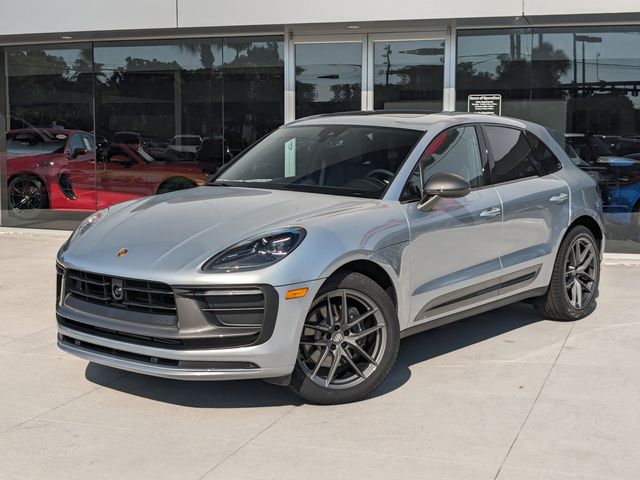 2024 Porsche Macan T