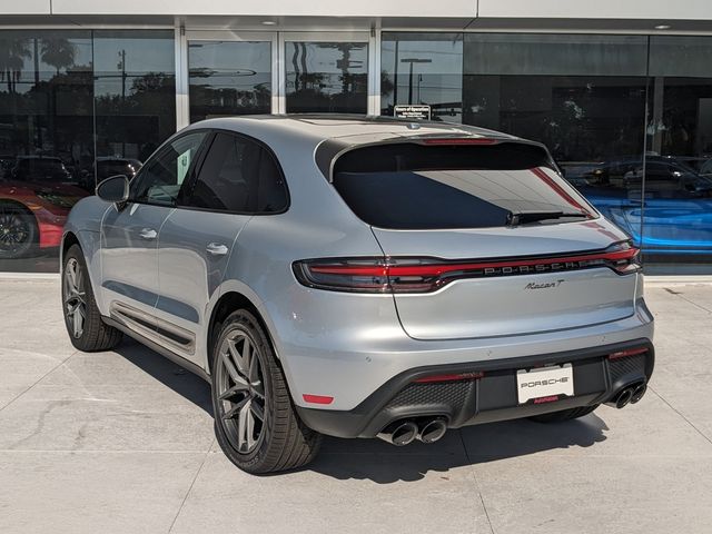 2024 Porsche Macan T