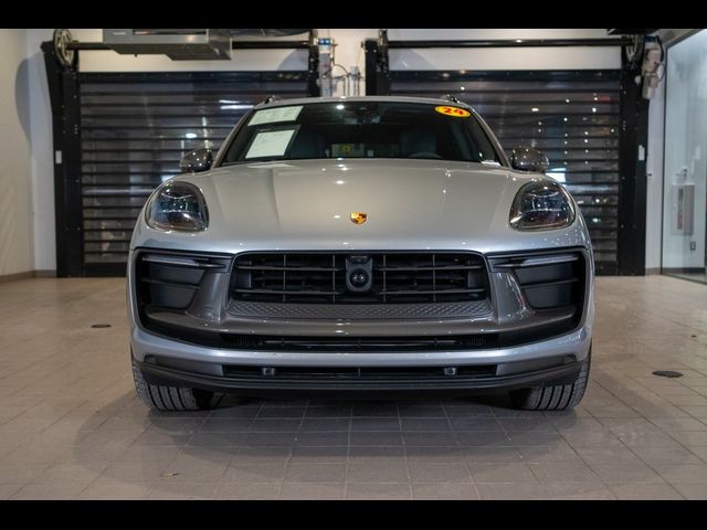 2024 Porsche Macan T