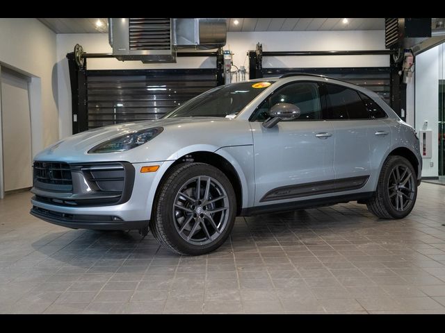 2024 Porsche Macan T