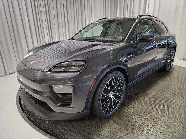 2024 Porsche Macan Electric 4