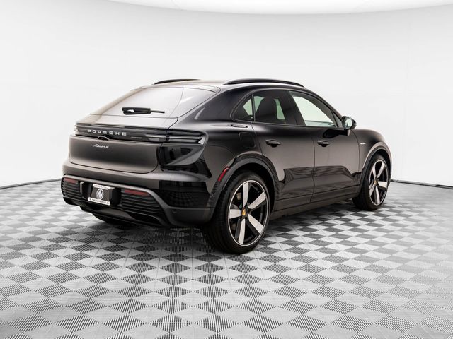 2024 Porsche Macan Electric 4