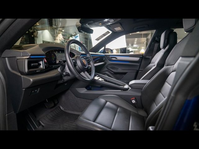 2024 Porsche Macan Electric 4