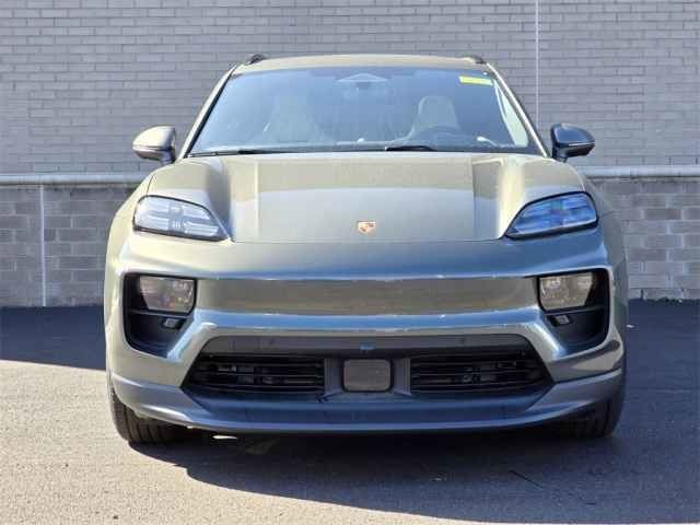 2024 Porsche Macan Electric 4