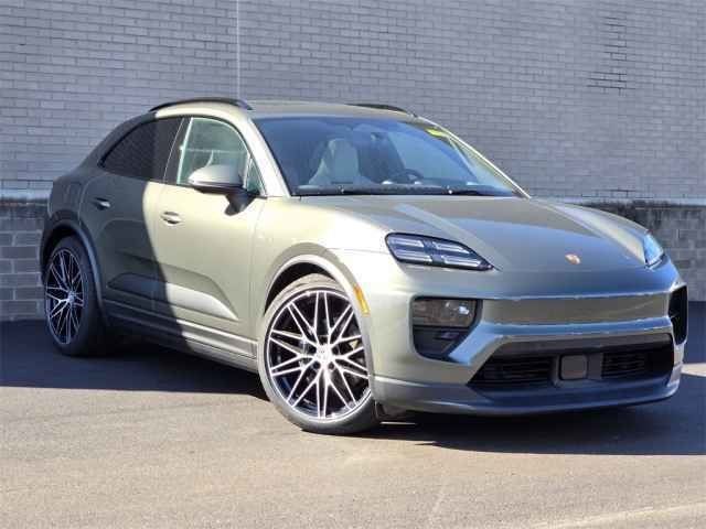 2024 Porsche Macan Electric 4
