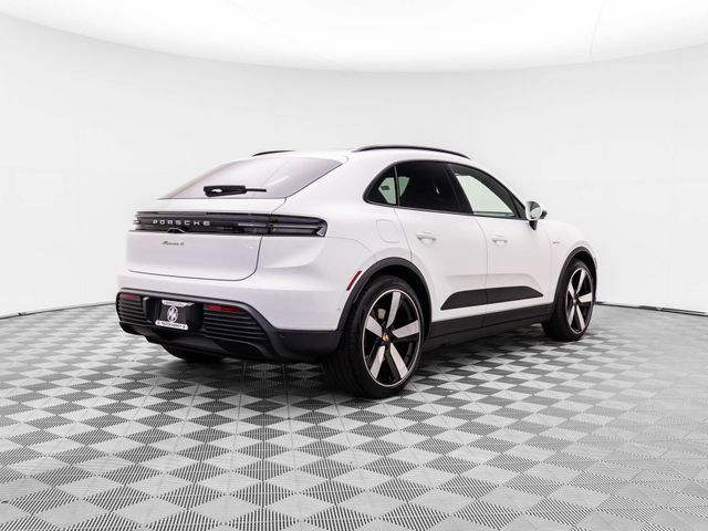 2024 Porsche Macan Electric 4