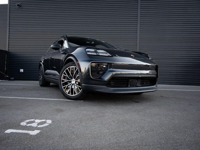 2024 Porsche Macan Electric 4