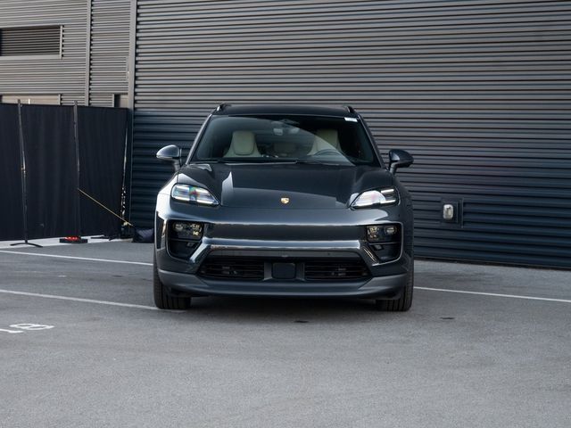 2024 Porsche Macan Electric 4