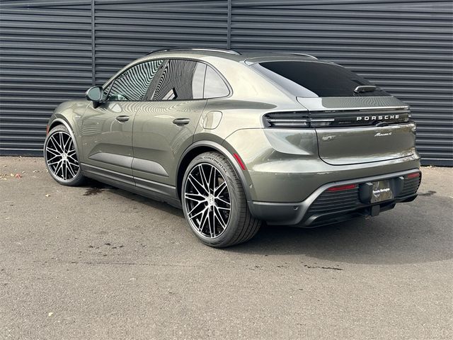 2024 Porsche Macan Electric 4