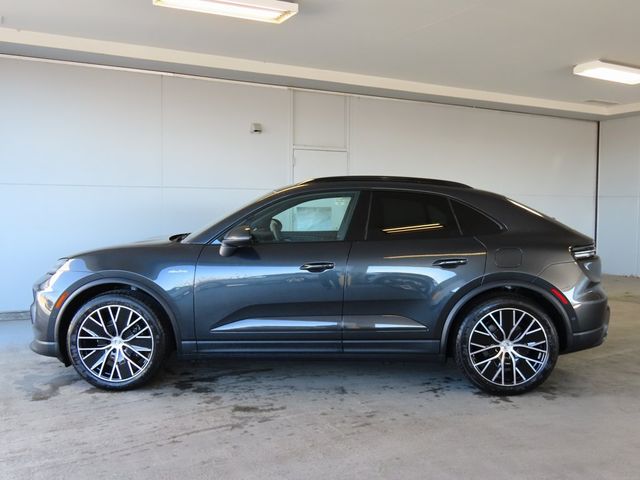 2024 Porsche Macan Electric 4