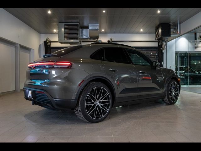 2024 Porsche Macan Electric 4