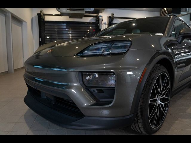 2024 Porsche Macan Electric 4