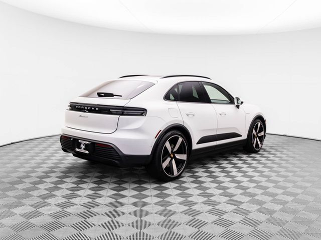 2024 Porsche Macan Electric 4