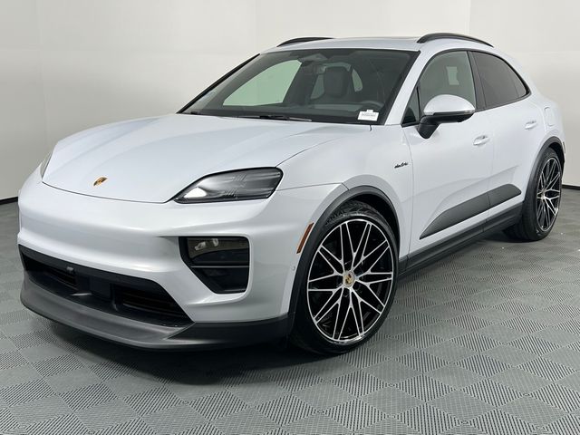 2024 Porsche Macan Electric 4