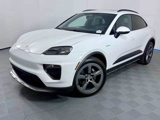 2024 Porsche Macan Electric 4