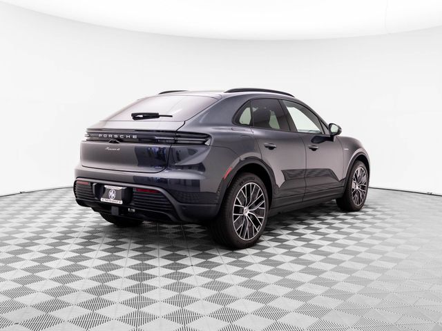 2024 Porsche Macan Electric 4