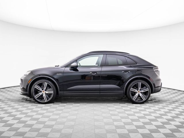 2024 Porsche Macan Electric 4