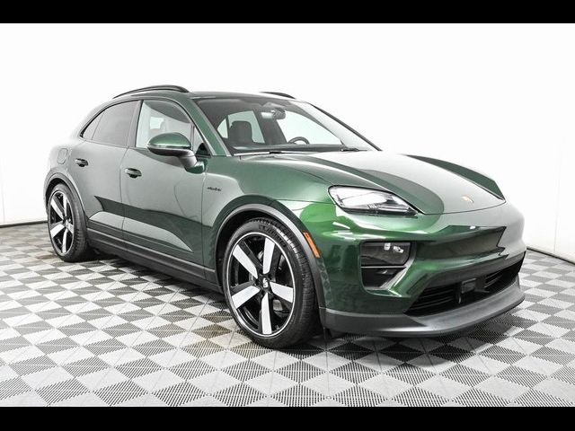 2024 Porsche Macan Electric 4