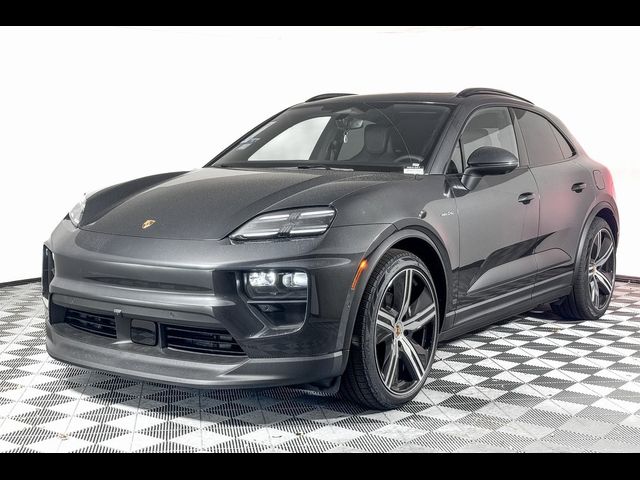 2024 Porsche Macan Electric 4