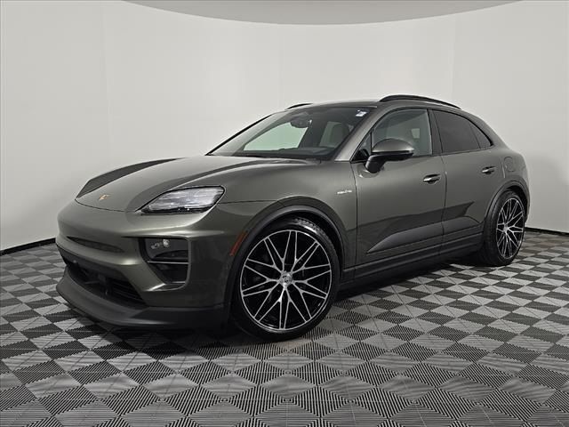 2024 Porsche Macan Electric 4