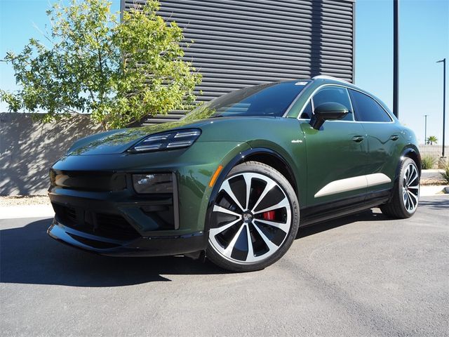 2024 Porsche Macan Electric Turbo